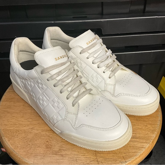 Cross Embossed cross leather sneakers - Picture 3 of 7